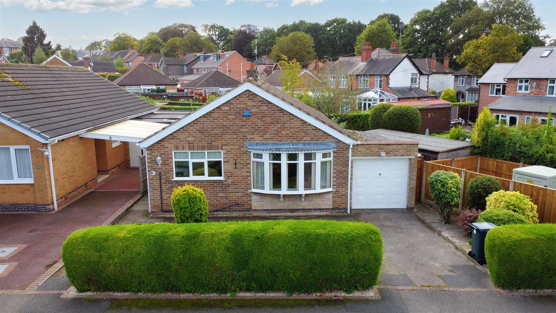 Stanmore Gardens, Arnold, Nottingham Robert Ellis Estate Agents